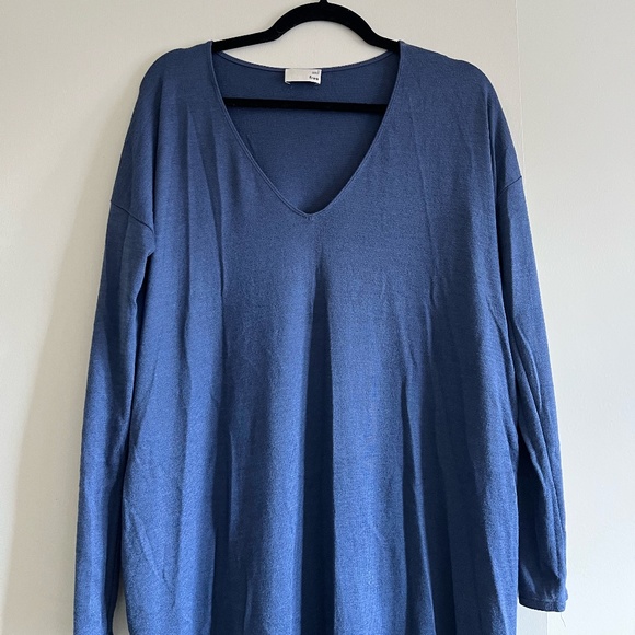 *Blue* Aritizia Wilfred Free Gail Dress Knit V-Neck (Blue Colour) - Picture 3 of 7